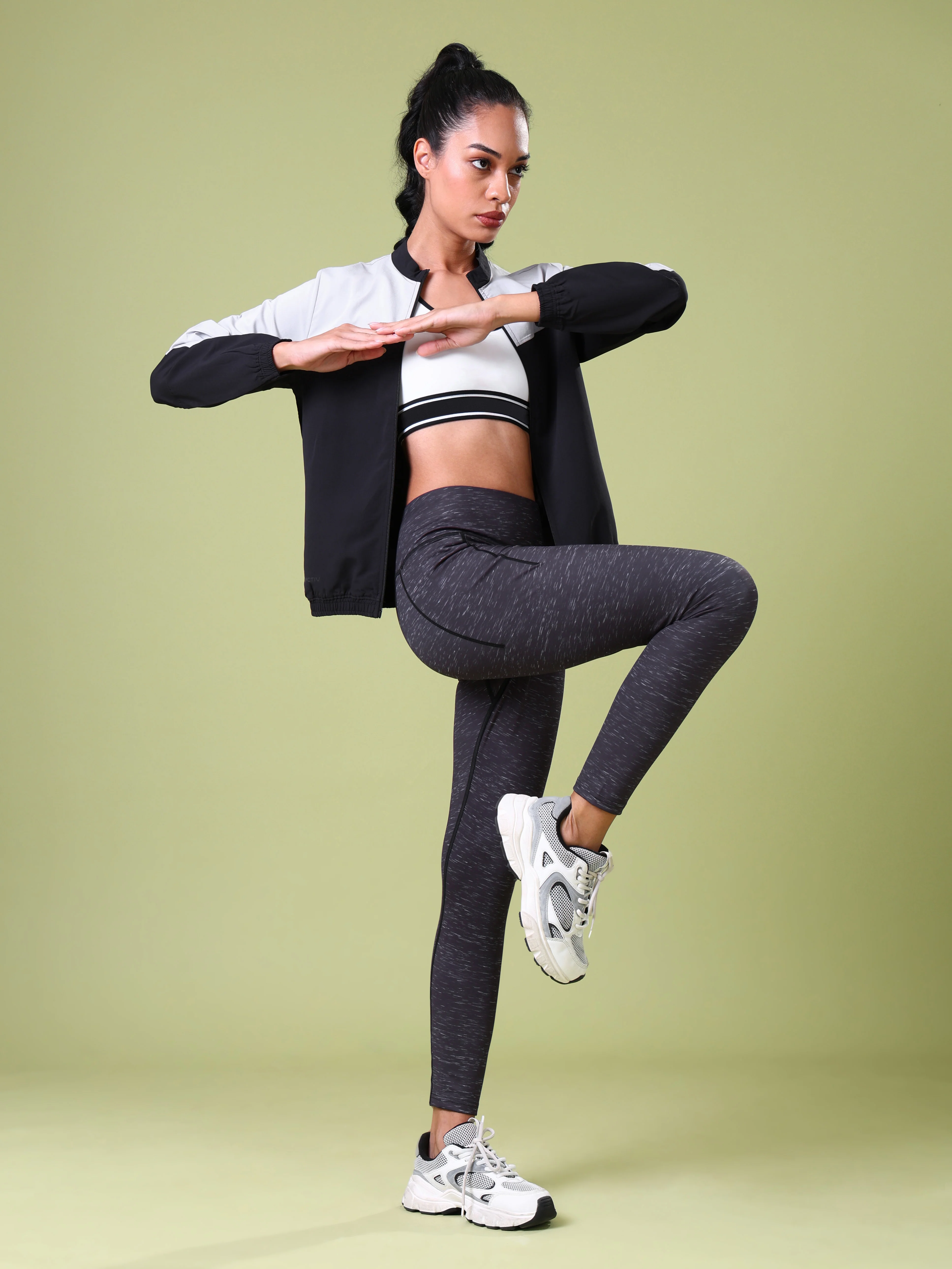 Women Colorblock Slim Fit Mock Neck Sports Jacket with TECHNOLITE - Image 5