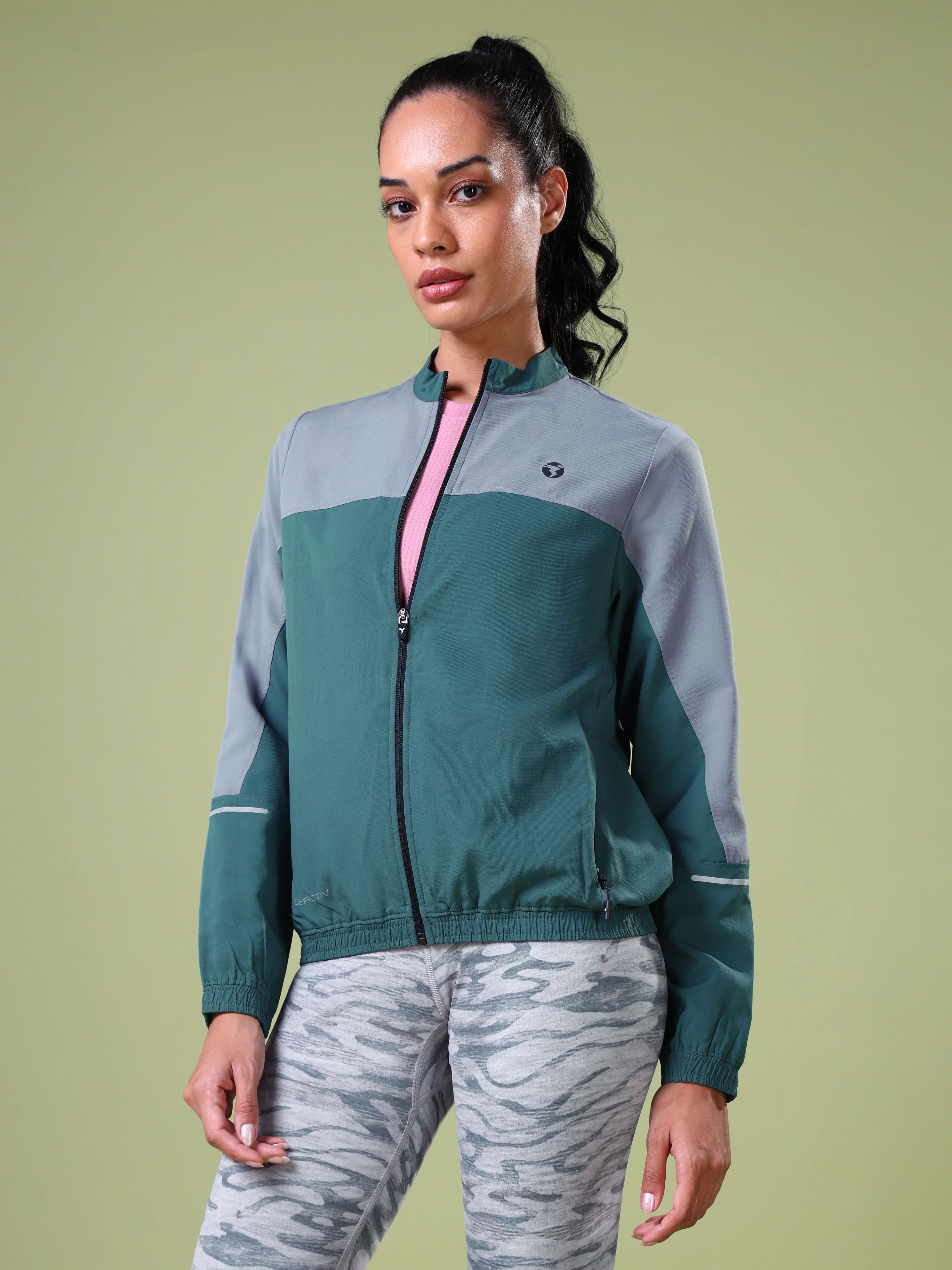 Women Colorblock Slim Fit Mock Neck Sports Jacket with TECHNOLITE - Image 2