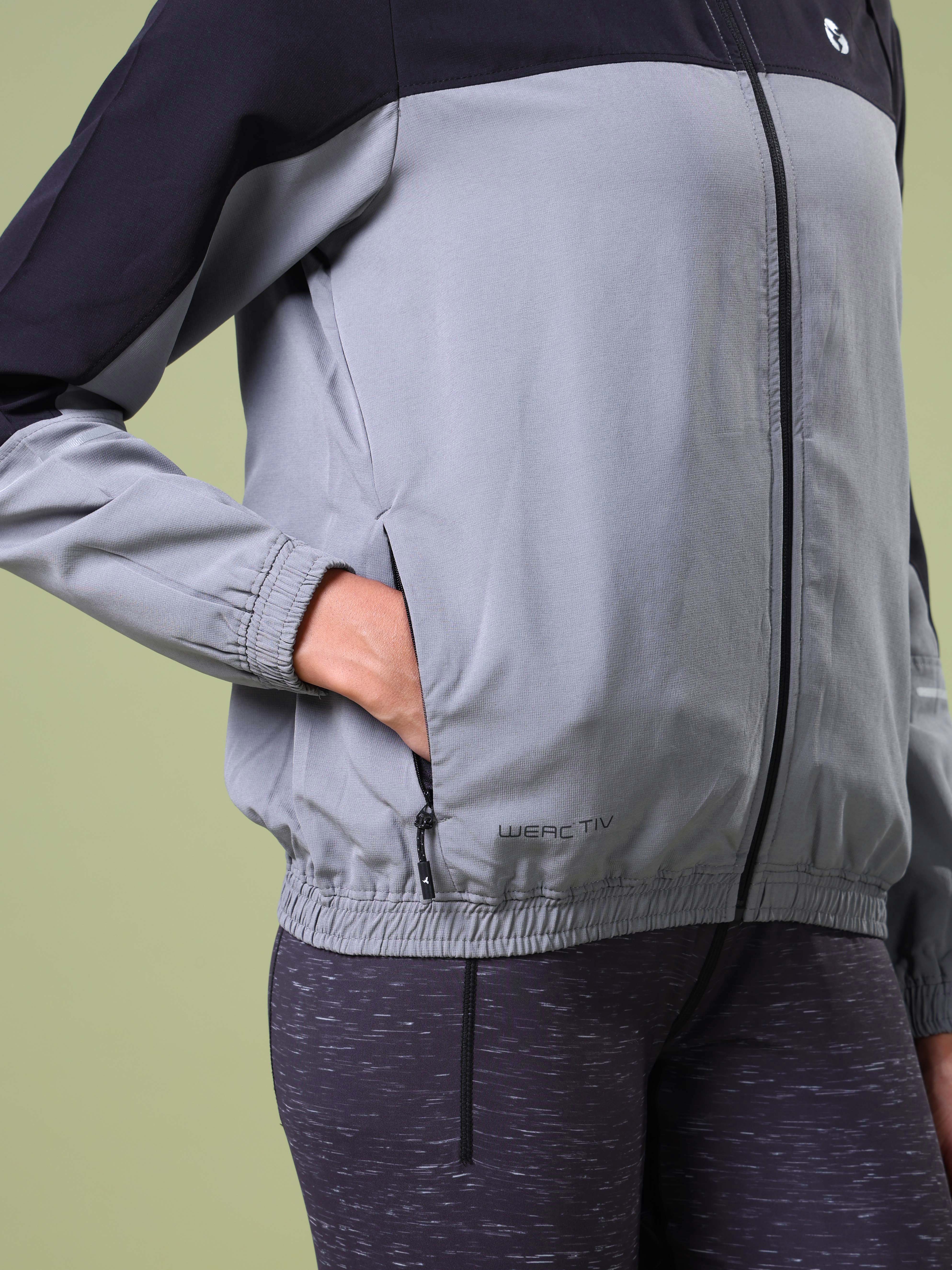 Women Colorblock Slim Fit Mock Neck Sports Jacket with TECHNOLITE - Image 7