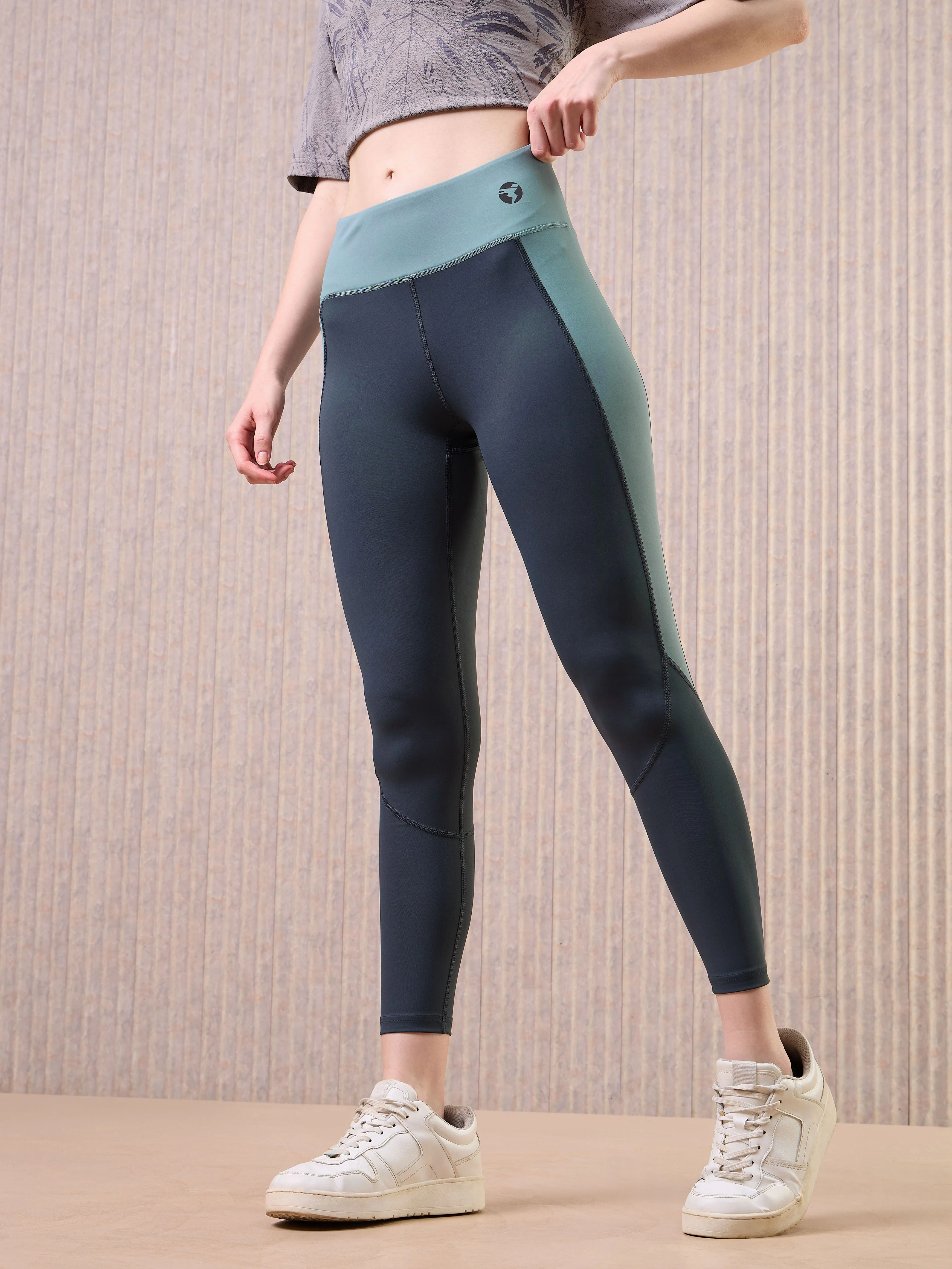 Women Colorblock Slim Fit Tights with ELASTOPLUS