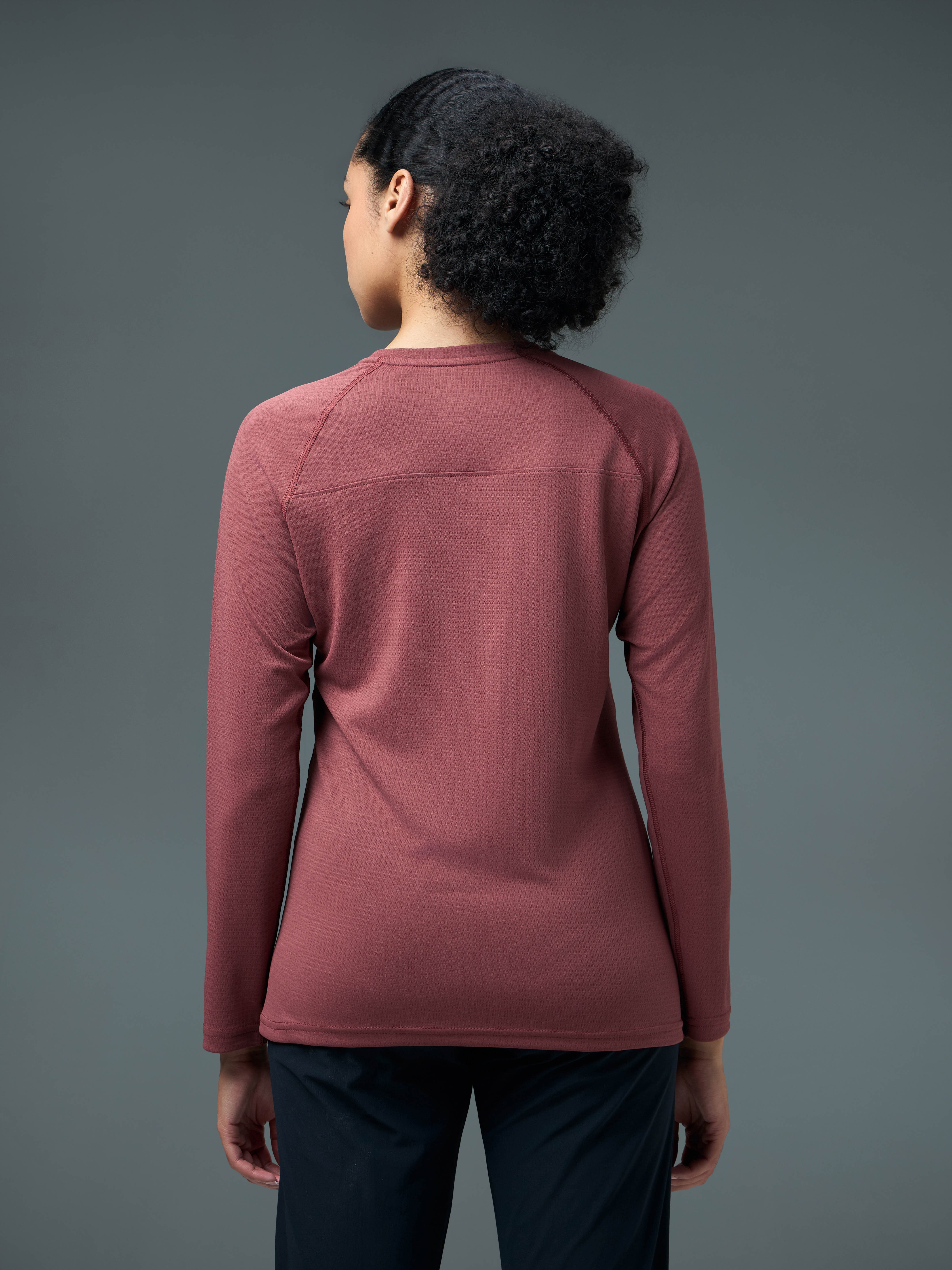 Women Printed Slim Fit Round Neck Sports Tee for Yoga & Fitness with TECHNOCOOL+ - Image 3