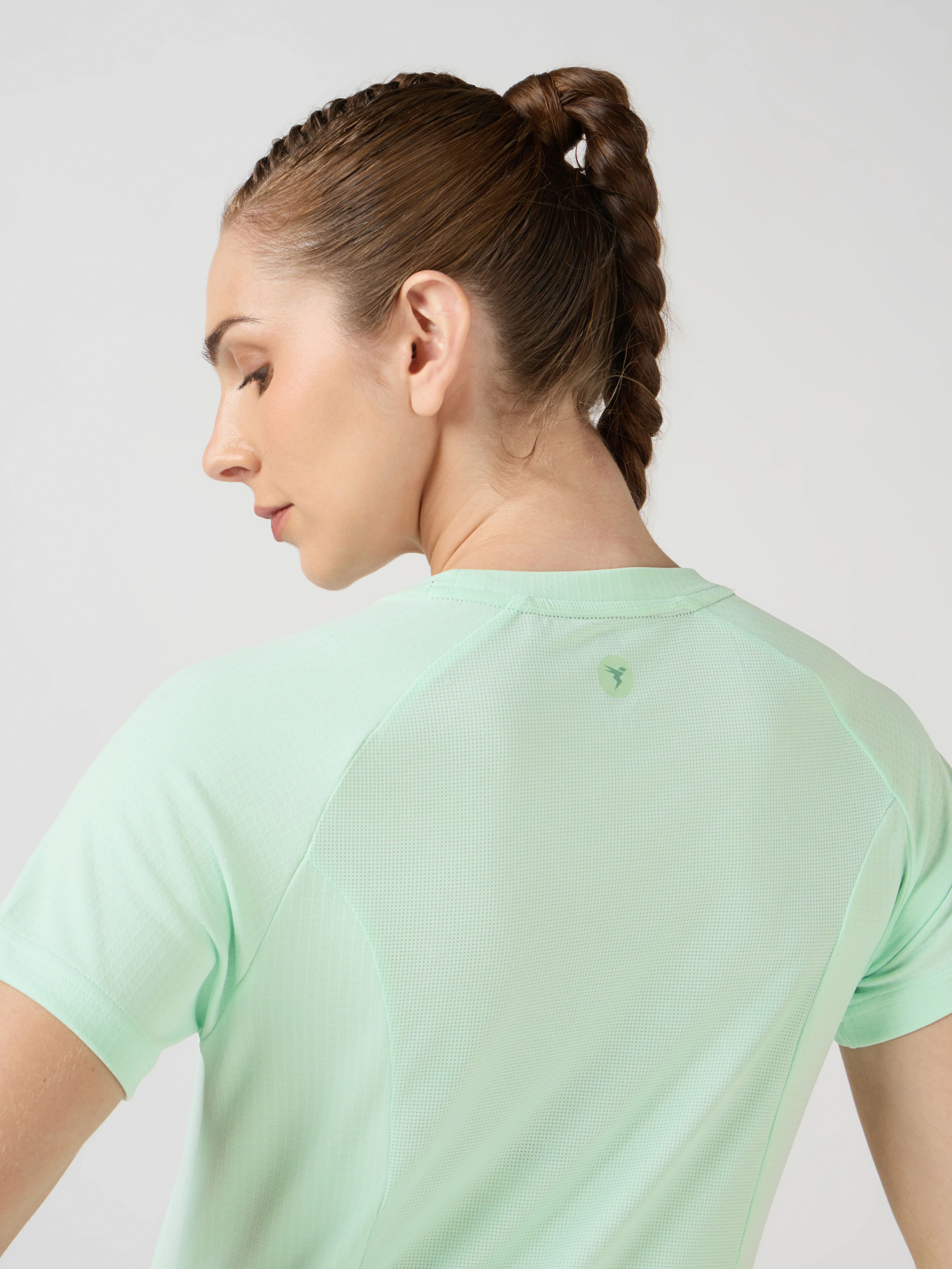 Women Printed Slim Fit Round Neck Sports Tee  with TECHNOCOOL+ - Image 6