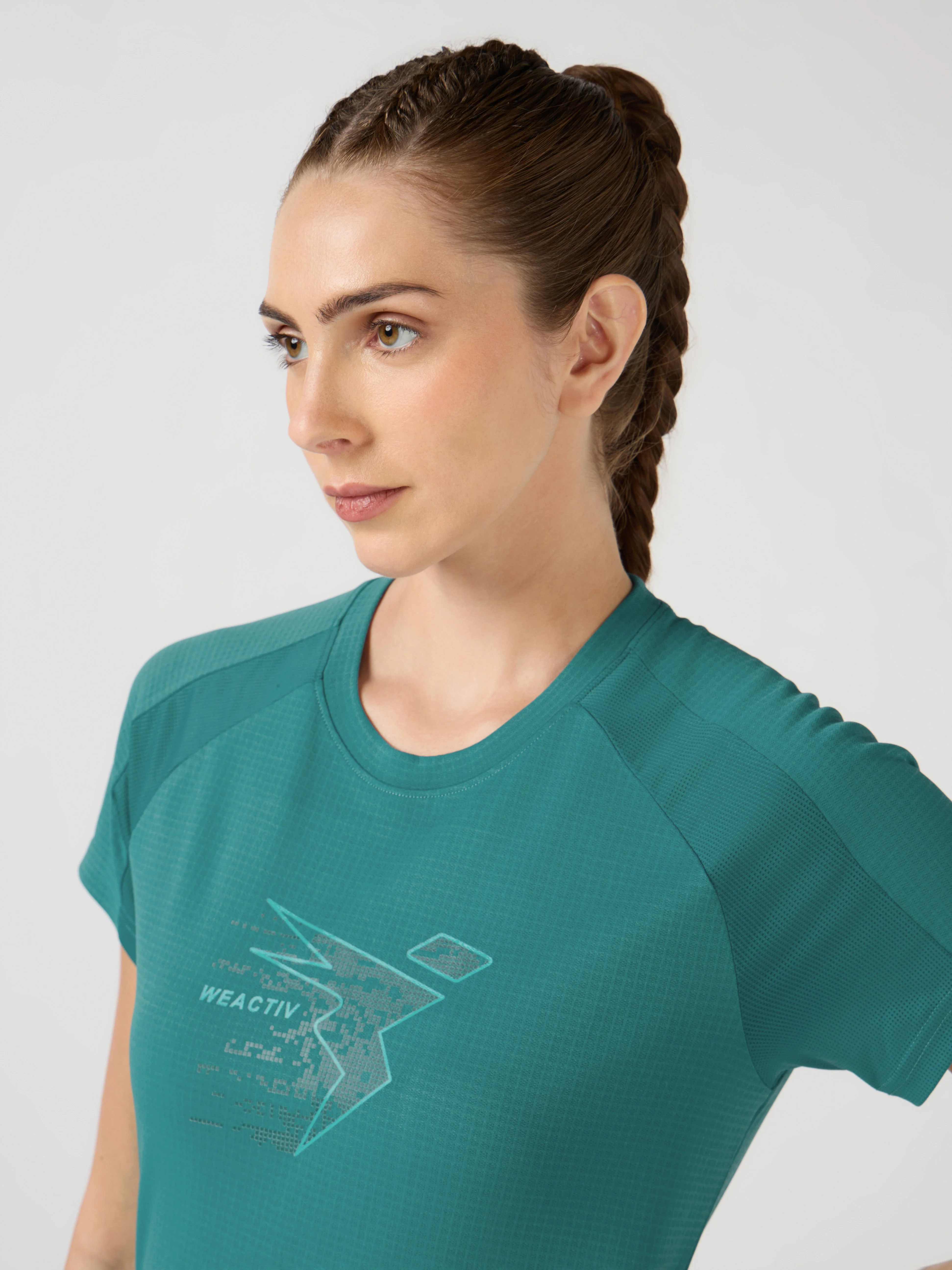 Women Printed Slim Fit Round Neck Sports Tee  with TECHNOCOOL+ - Image 6