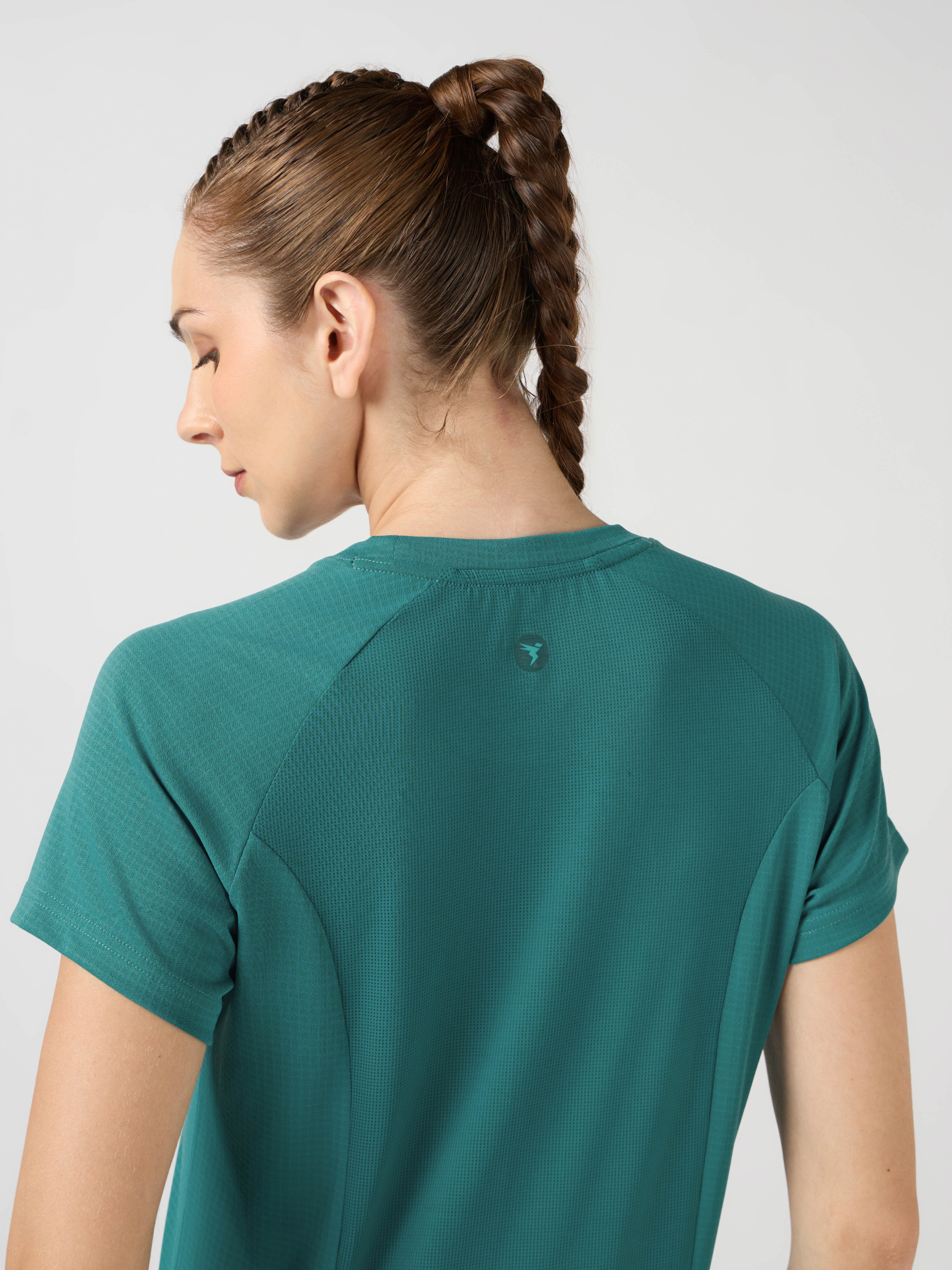 Women Printed Slim Fit Round Neck Sports Tee  with TECHNOCOOL+ - Image 7