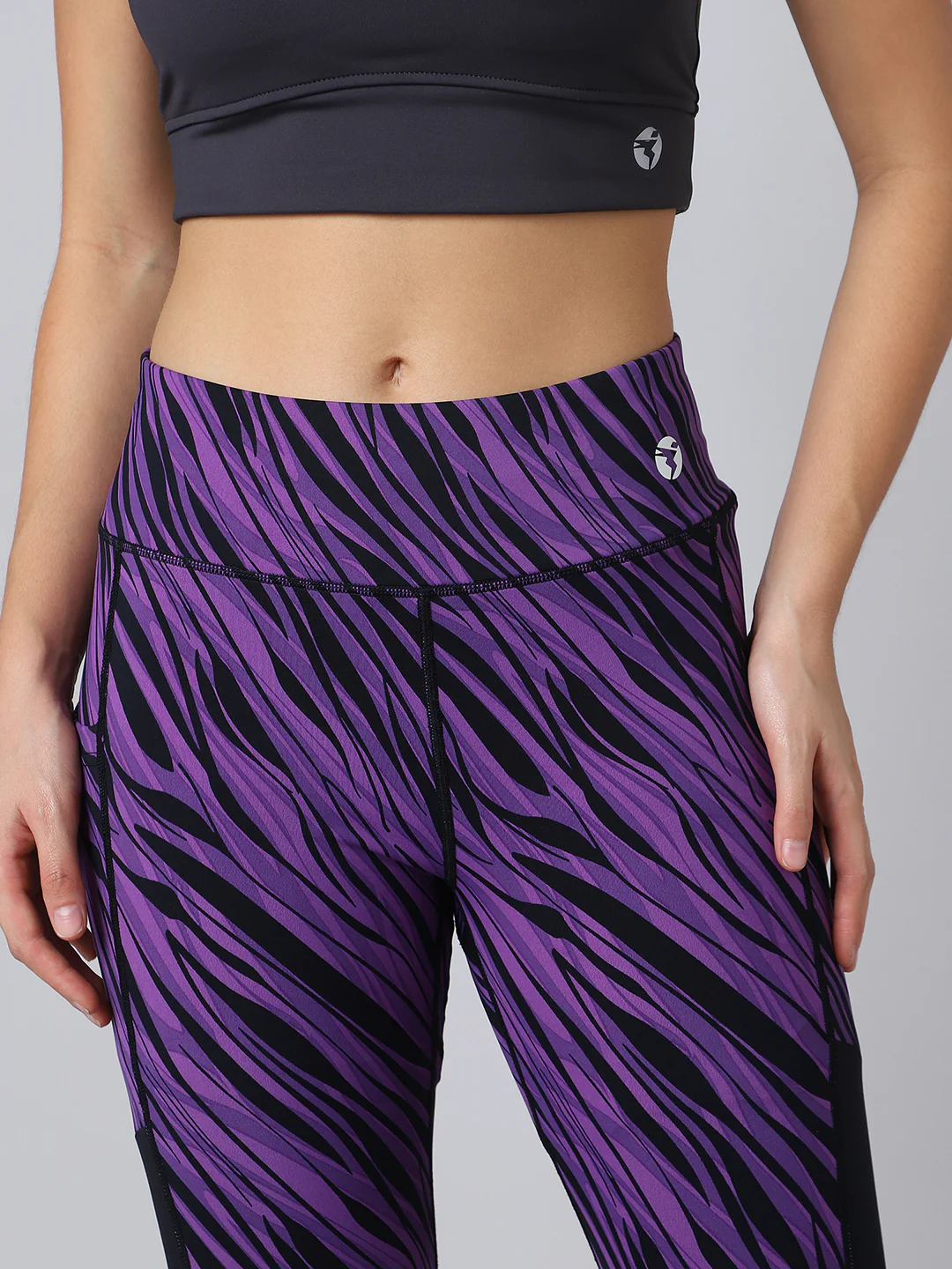 Women Printed Slim Fit Tights with ELASTO PLUS - Image 7