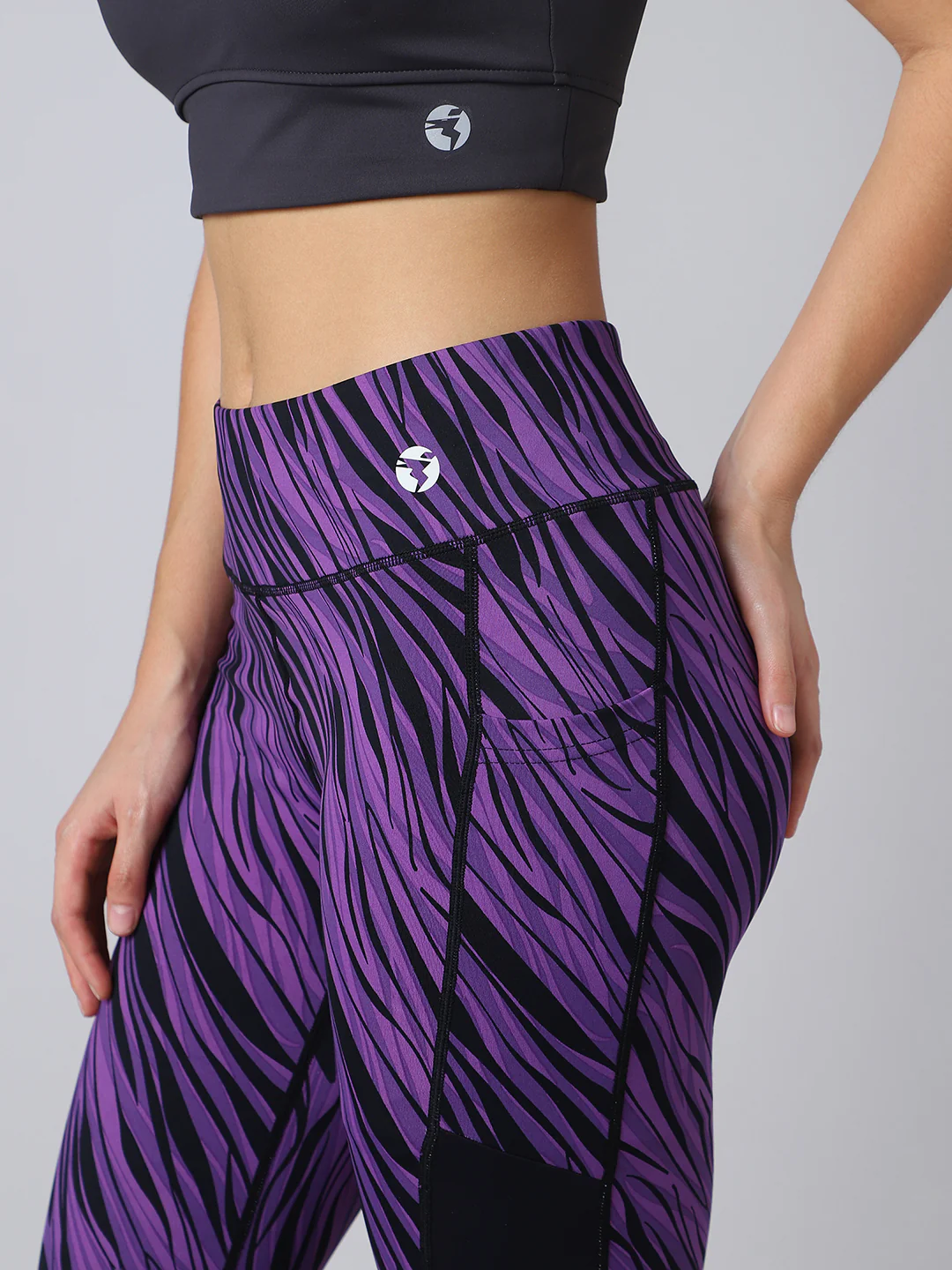 Women Printed Slim Fit Tights with ELASTO PLUS - Image 8