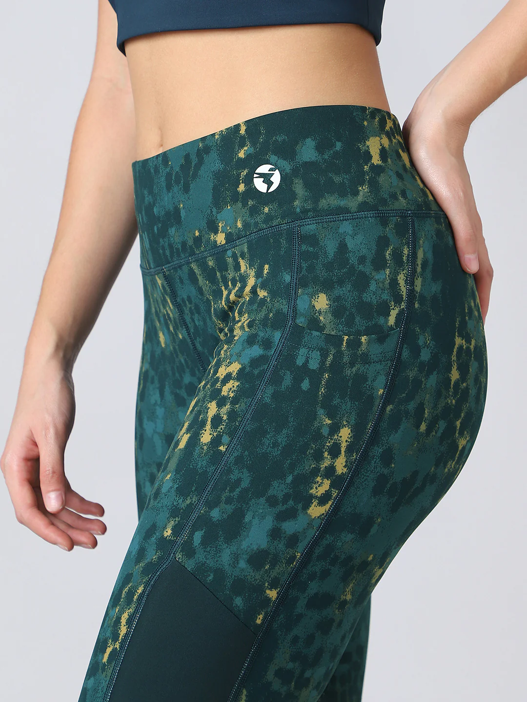 Women Printed Slim Fit Tights with ELASTO PLUS - Image 7