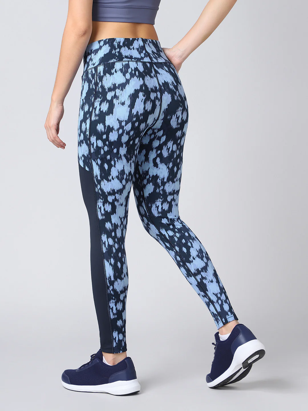 Women Printed Slim Fit Tights with ELASTO PLUS - Image 2