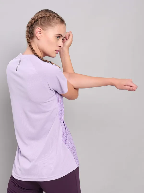 Women Abstract Print Slim Fit Crew Neck T-shirt with TECHNO COOL+ - Image 4