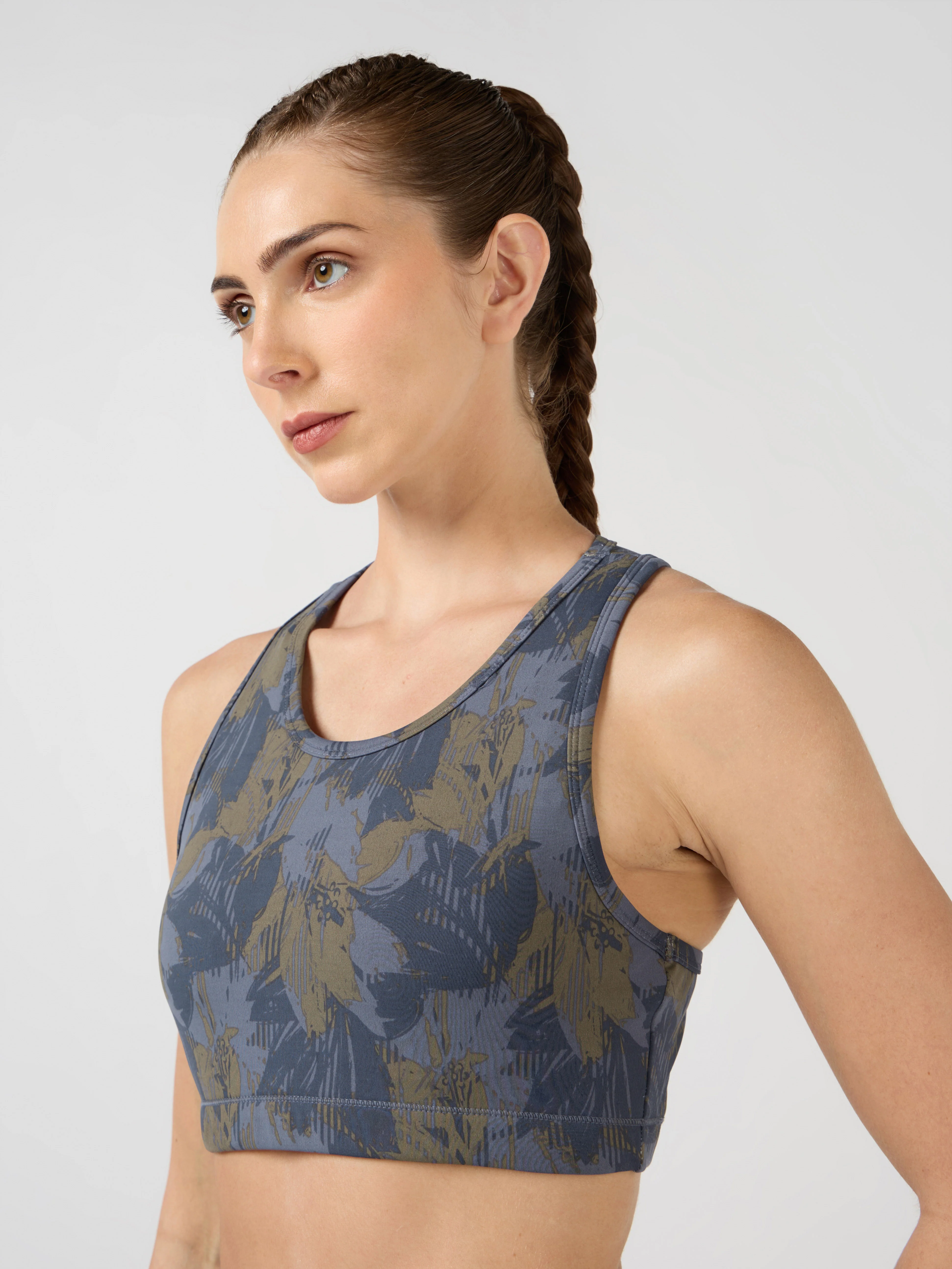 Women Slim Fit Scoop Neck Sports Bra with ELASTO PLUS - Image 5