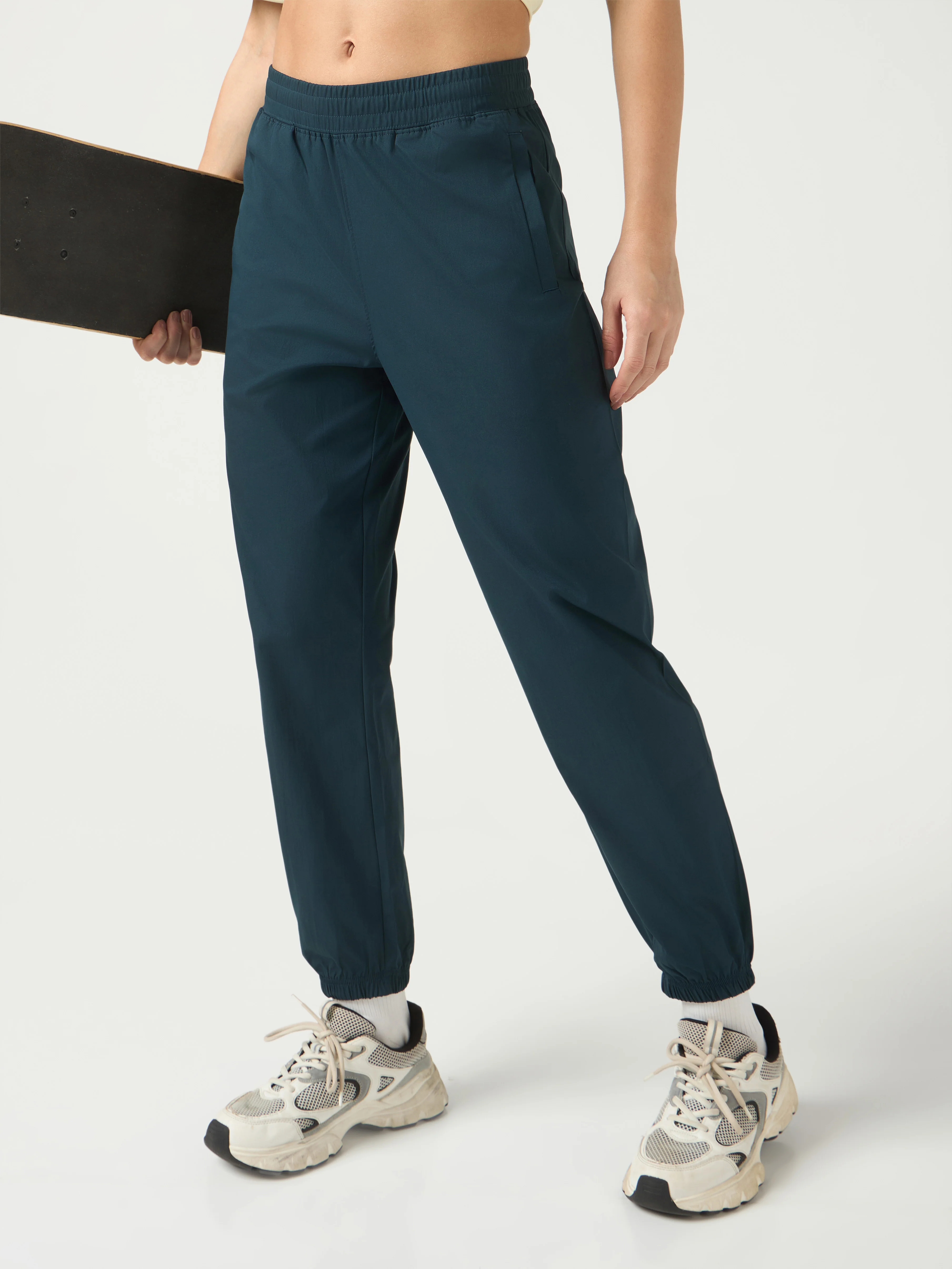 Women Printed Slim Fit Joggers with TS FLEXI
